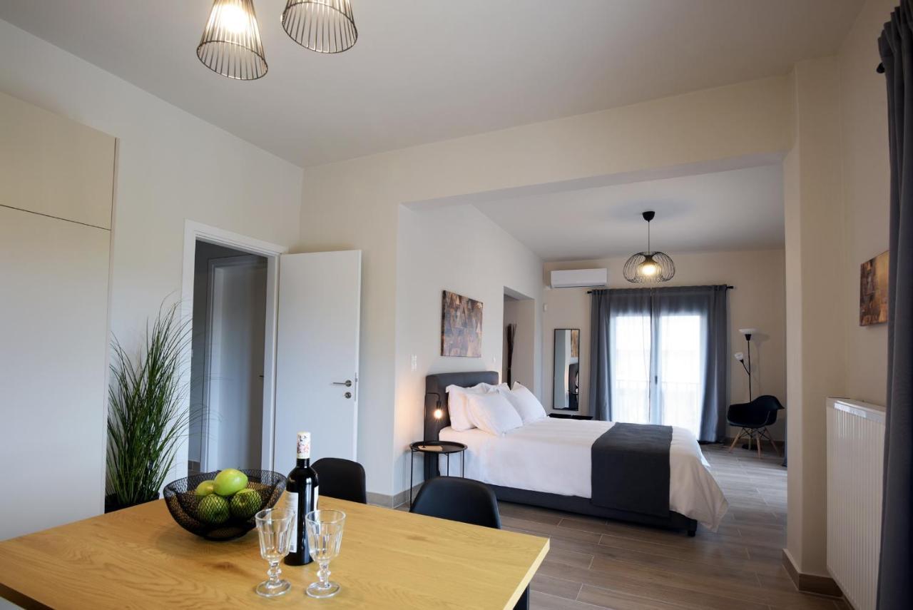 Aello Luxury Apartments Markópoulon Exteriör bild