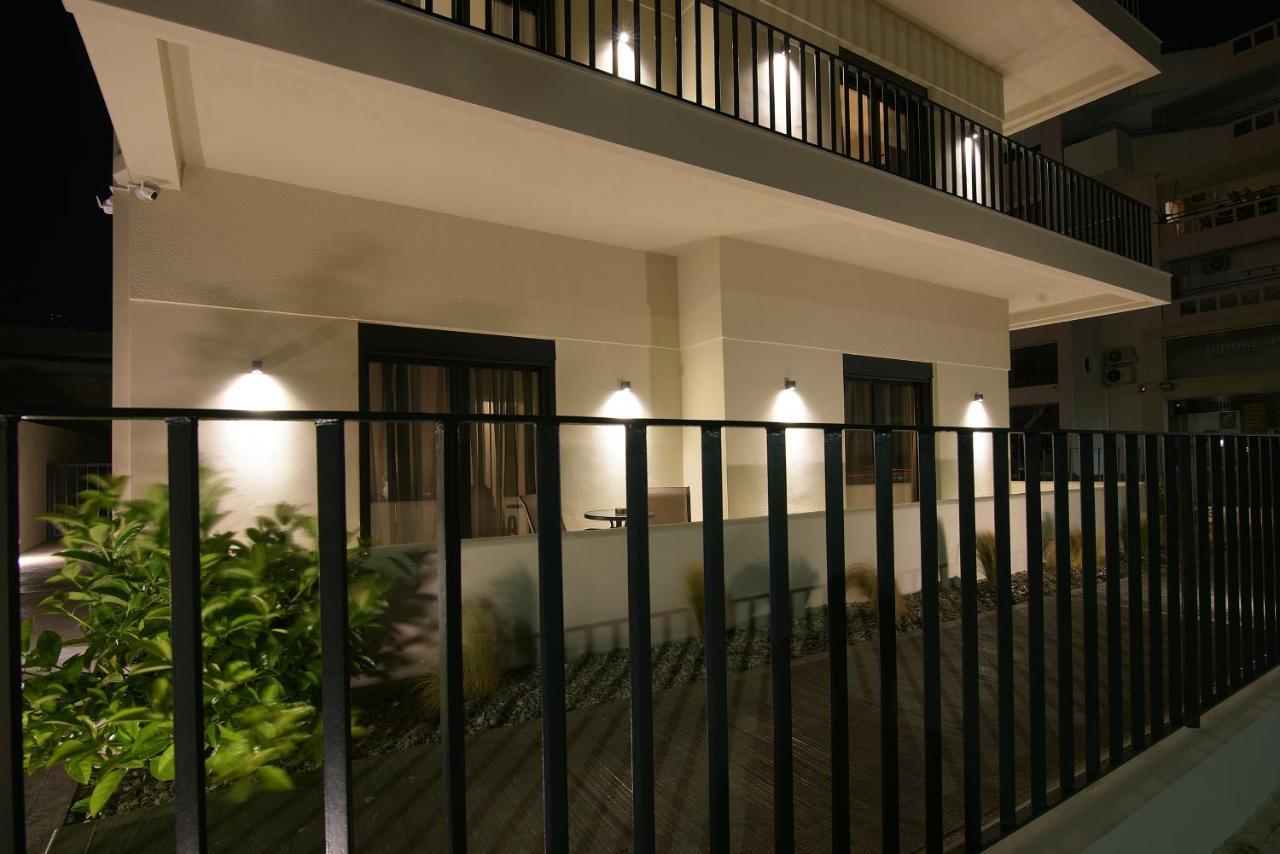 Aello Luxury Apartments Markópoulon Exteriör bild